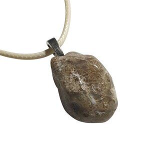 Natural Stone Agate Pendant Necklace Leather Cord 17 to 19 Inches Boho Nature